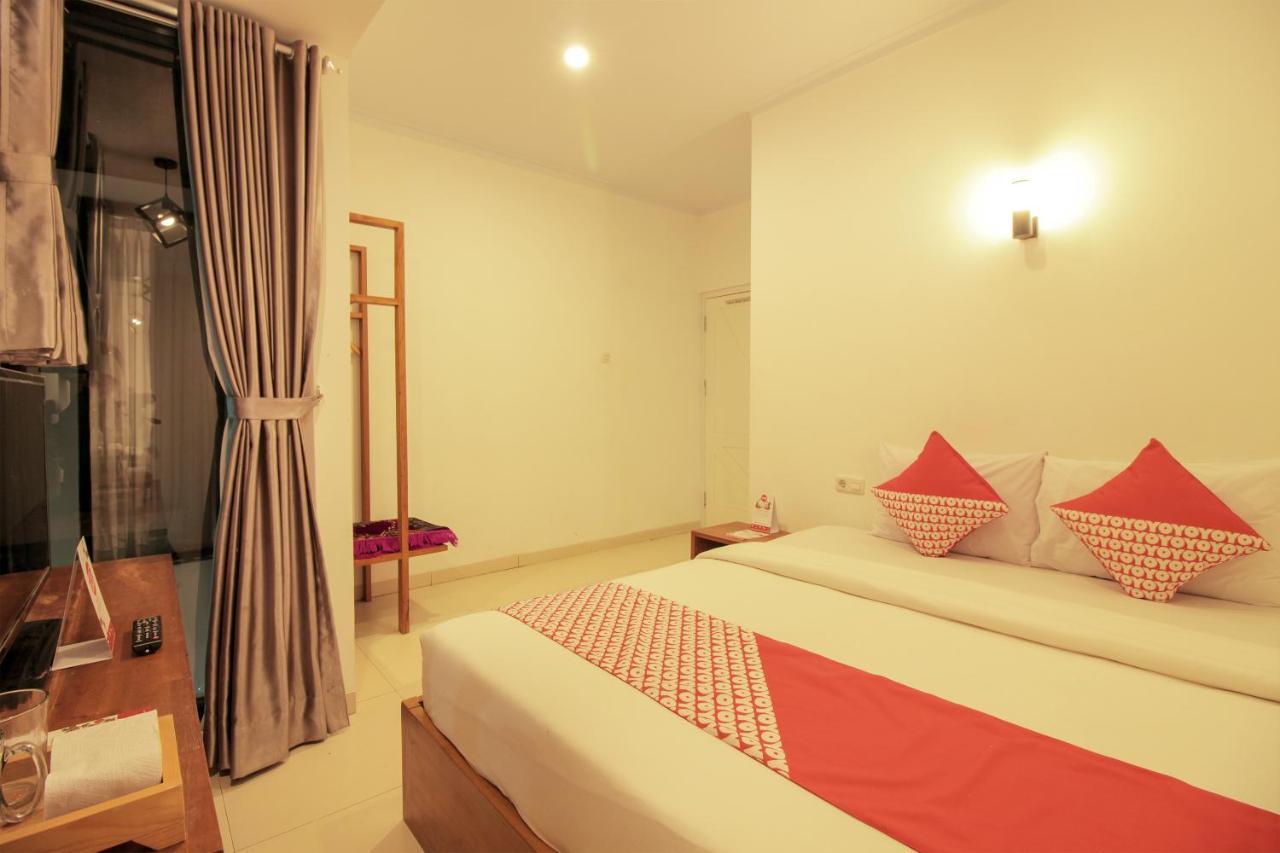Oyo 396 Tibrae Residence Syariah Lembang Ngoại thất bức ảnh