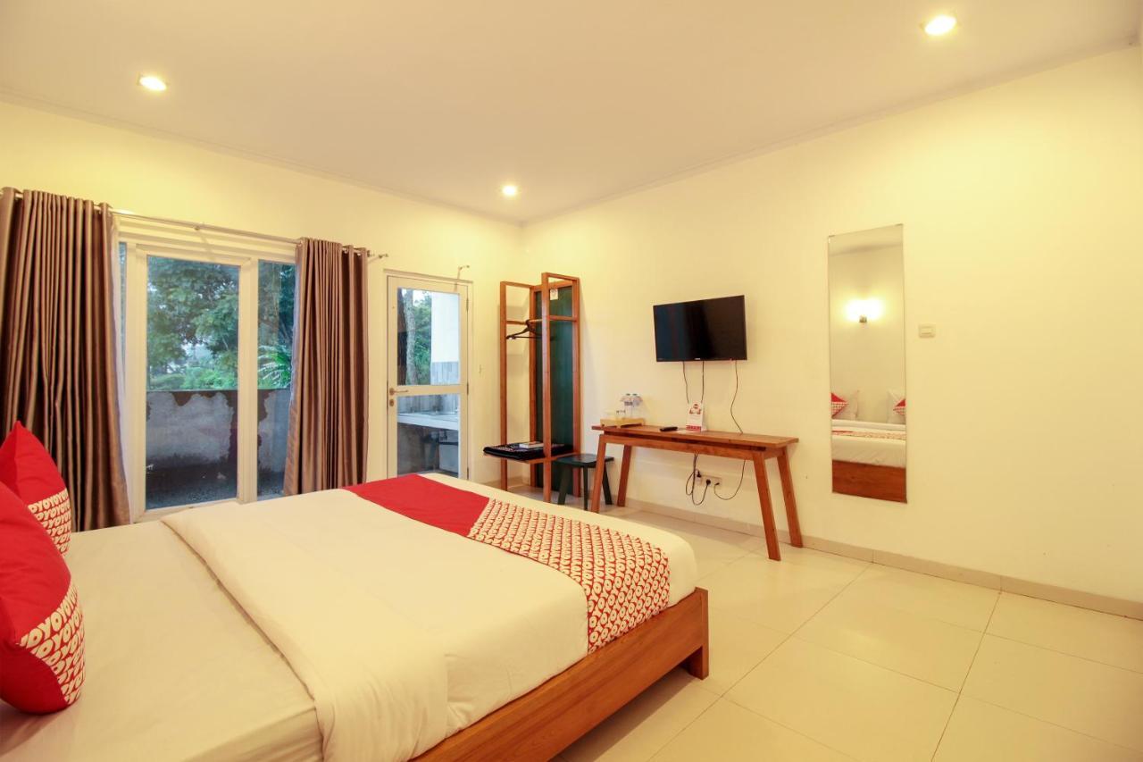 Oyo 396 Tibrae Residence Syariah Lembang Ngoại thất bức ảnh